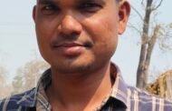 माजी नक्षलवाद्याचा मुलगा करतो गावातच विद्यादान